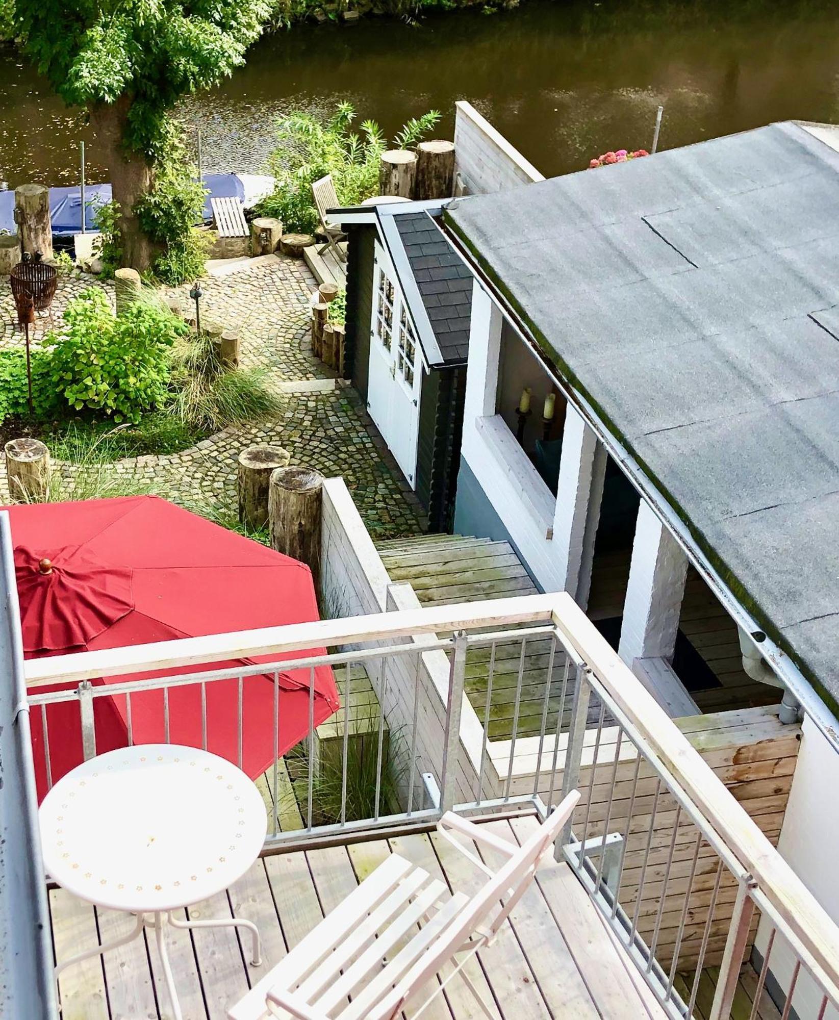 Gaestehaus Kajuete Direkt Am Wasser ฟรีดริชชตัดท์ ภายนอก รูปภาพ